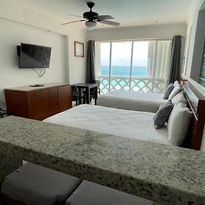 capitan suites sea view